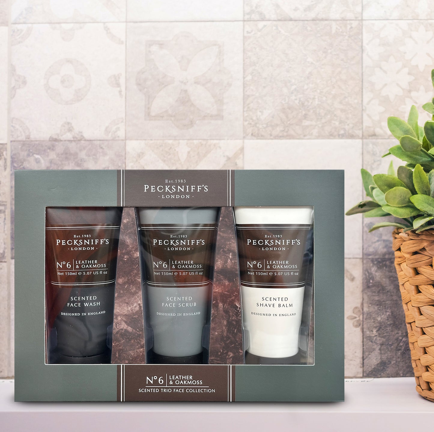 Pecksniff’s Men’s Trio Face Collection – Leather & Oakmoss – Face Wash, Face Scrub & Shave Balm Gift Set, 3 x 75ml