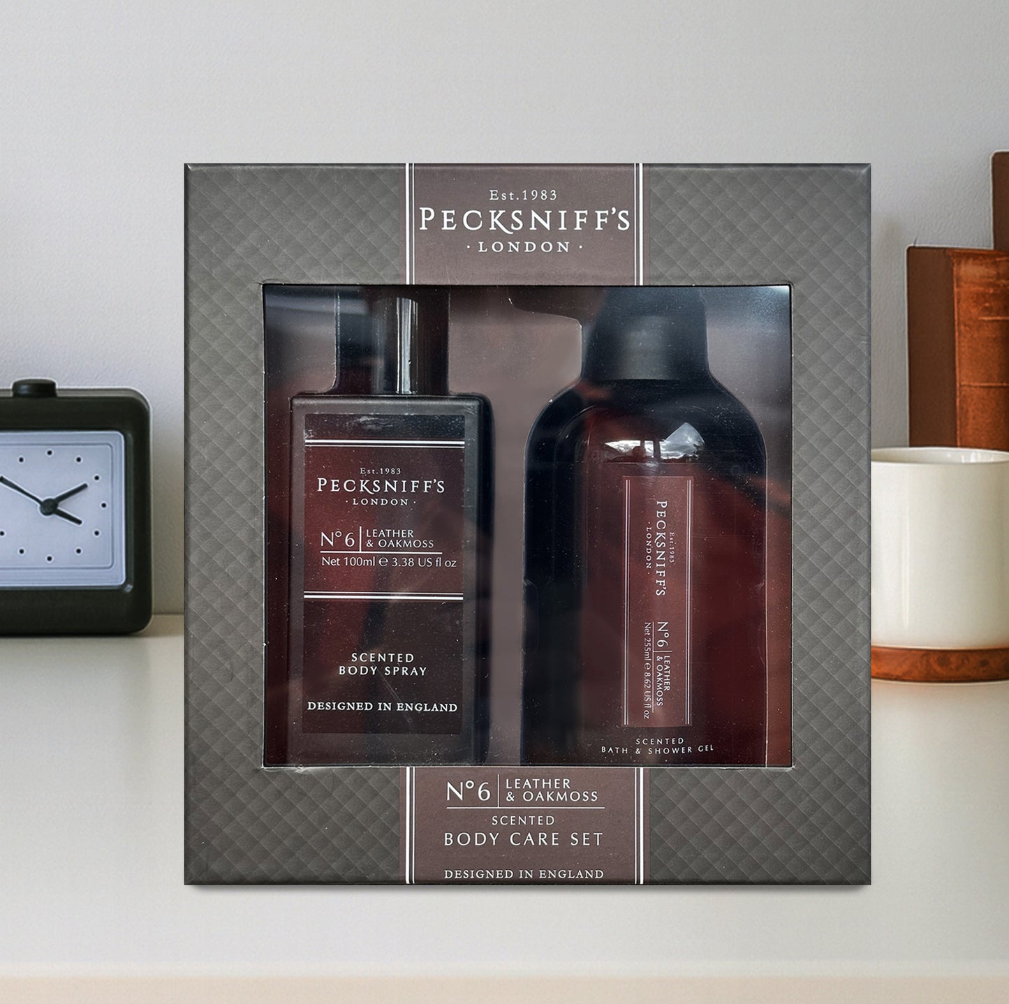 Pecksniffs Mens Bathing Duo Collection – Leather & Oakmoss Scented Body Wash and Body Lotion Gift Set, 2 x 250ml