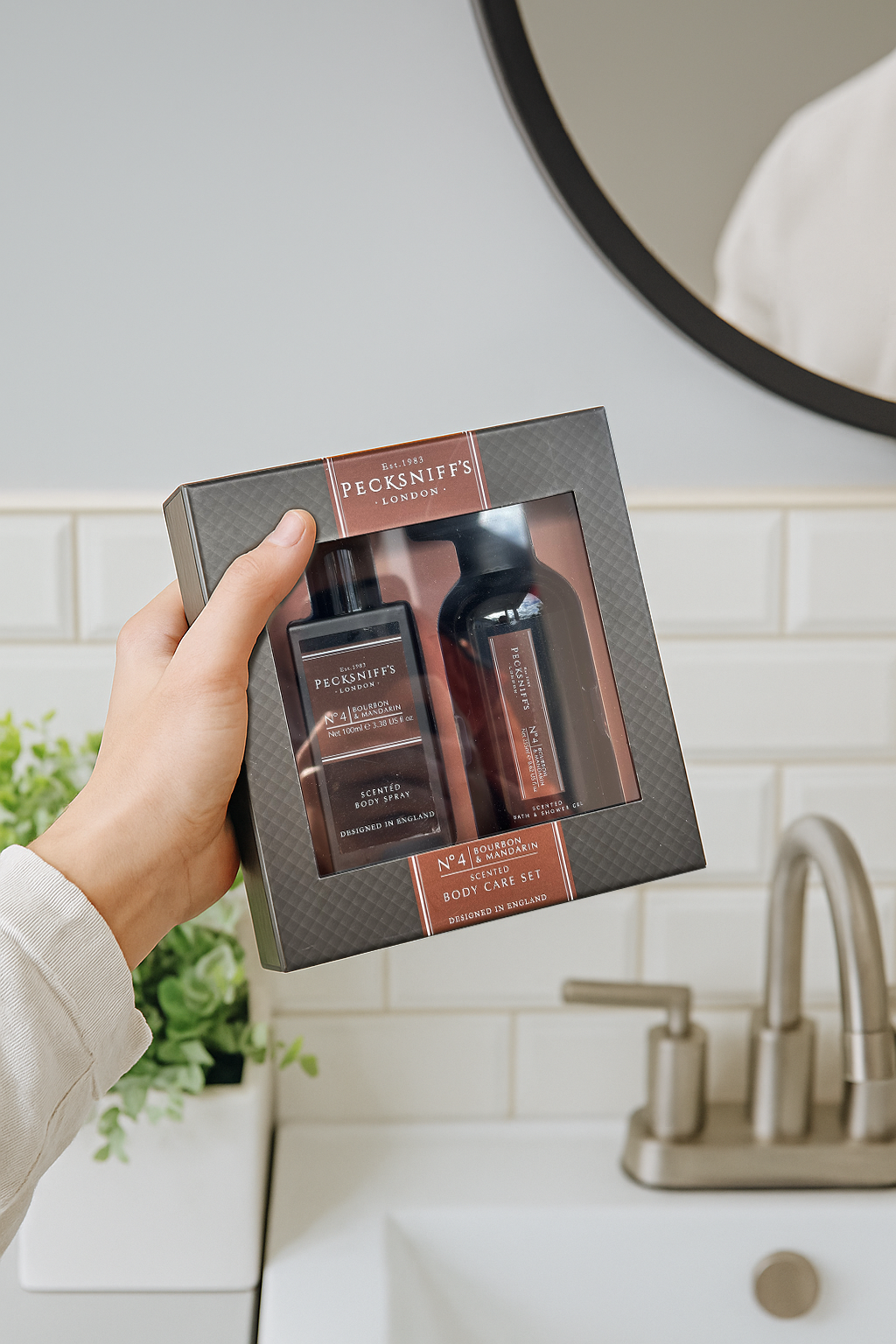 Pecksniff’s Men’s Trio Face Collection – Bourbon & Mandarin – Face Wash, Face Scrub & Shave Balm Gift Set, 3 x 75ml