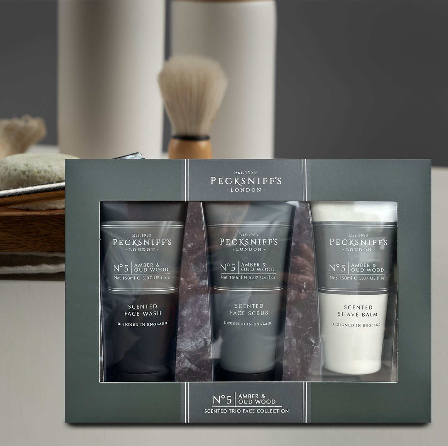 Pecksniff’s Men’s Trio Collection – Amber & Oud Wood – Face Wash, Face Scrub & Shave Balm Gift Set, 3 x 75ml